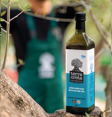 Prostredníctvom našich celoročných skúseností vieme a uznávame, že ľudia sú základným pilierom nášho fungovania a rozvoja, keďže ich účasť na každom kroku procesu je zrejmá